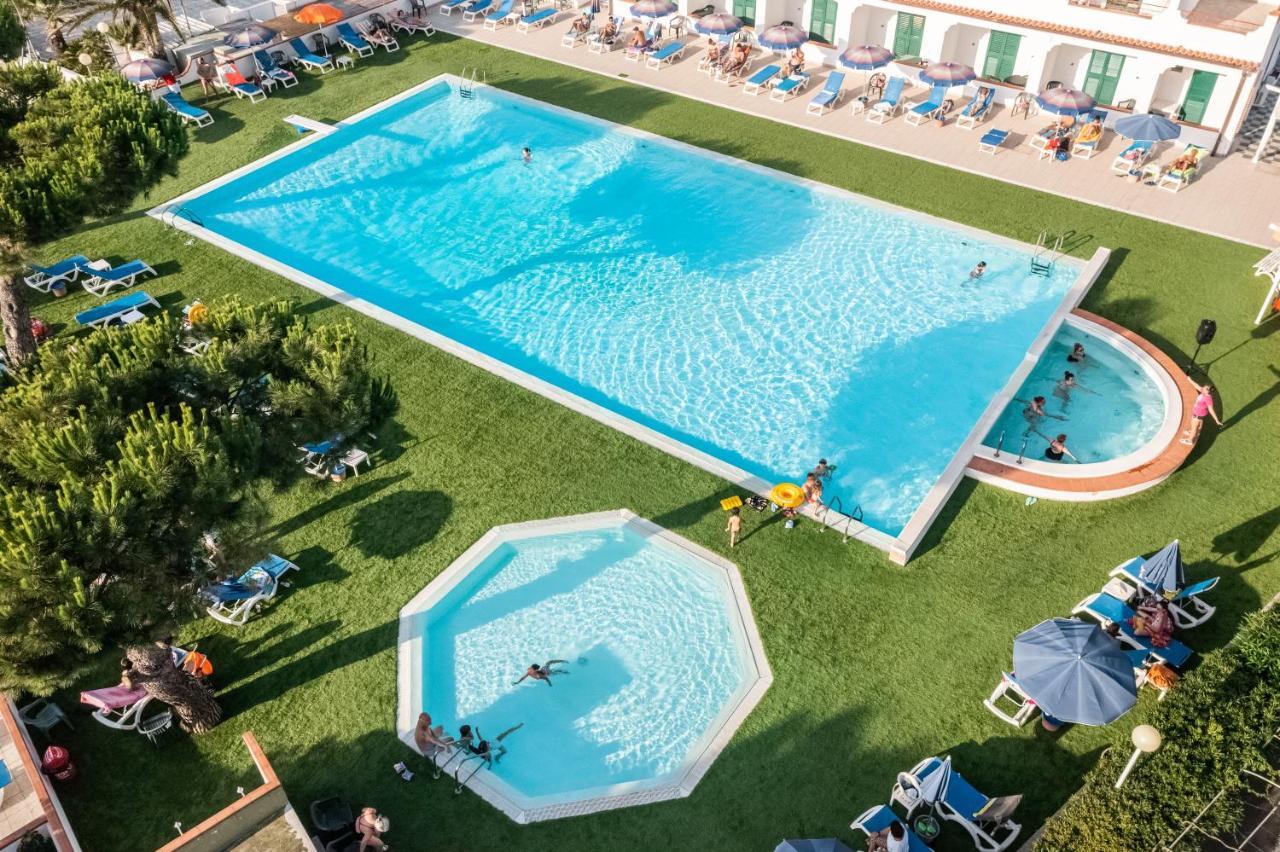 Hotel D'Amato Peschici Esterno foto