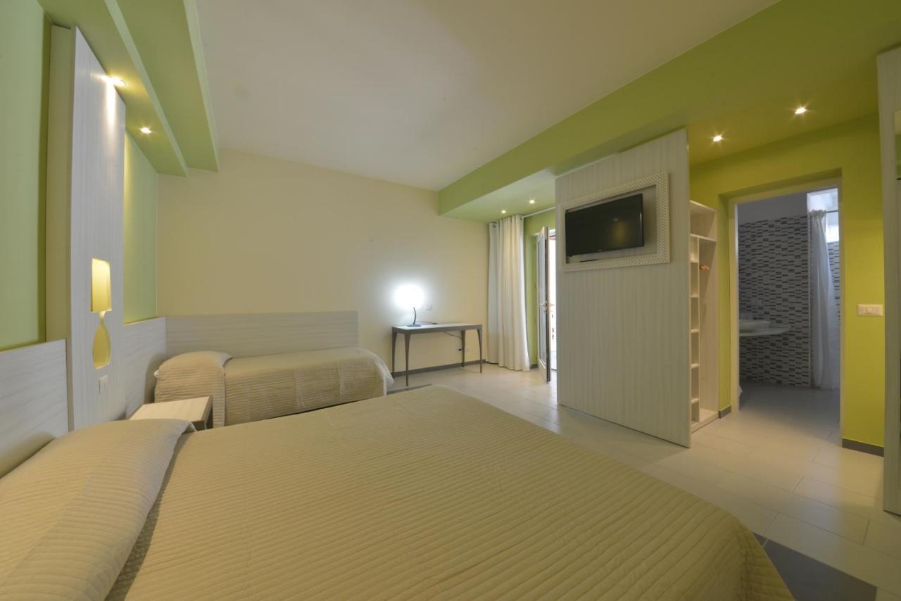 Hotel D'Amato Peschici Esterno foto