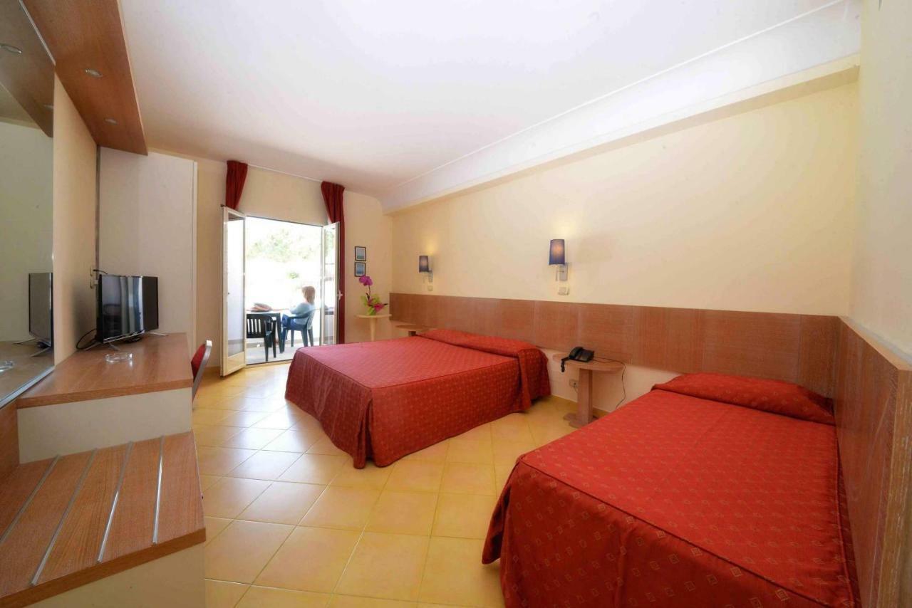 Hotel D'Amato Peschici Esterno foto