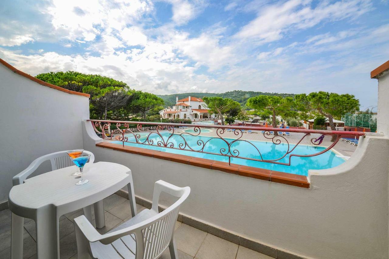 Hotel D'Amato Peschici Esterno foto